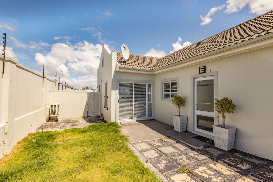 3 Bedroom Property for Sale in Stonewood Security Estate Western Cape